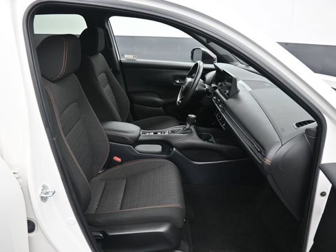 Certified 2024 Honda HR-V Sport image 23