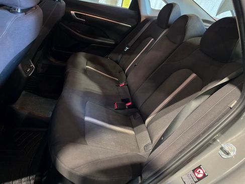 Used 2022 Hyundai Sonata SEL FWD image 7