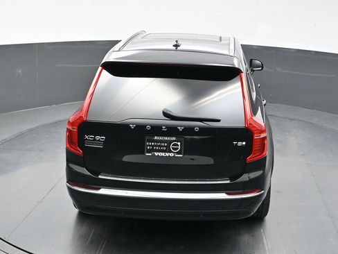Used 2025 Volvo XC90 T8 Plus image 31