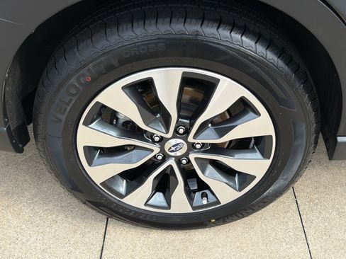 Used 2024 Subaru Outback Touring XT AWD/4WD image 16