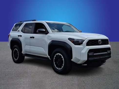 Used 2025 Toyota 4Runner Limited AWD/4WD image 3