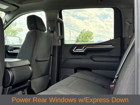Used 2025 Chevrolet Silverado 1500 LT RWD image 17