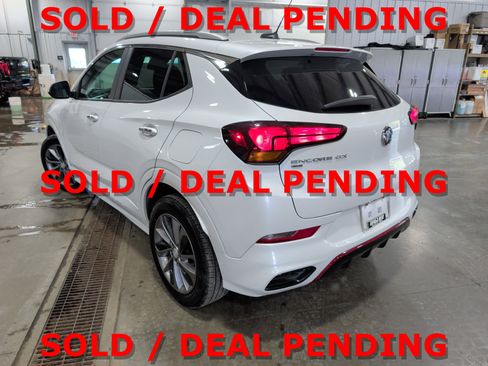 Used 2020 Buick Encore GX Select w/ Sport Touring Package AWD/4WD image 4