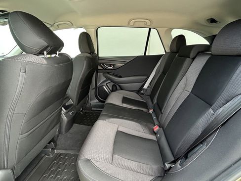 Used 2020 Subaru Outback Premium AWD/4WD image 13
