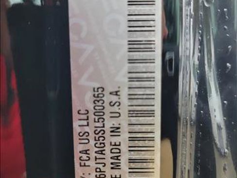 Used 2025 Jeep Gladiator Sport image 23