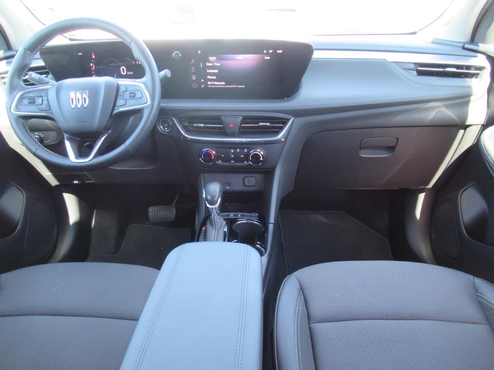 Used 2024 Buick Encore GX Preferred w/ Comfort Package FWD image 13