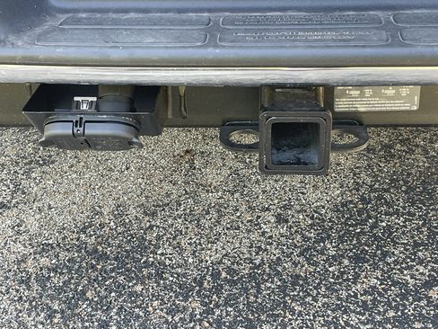 New 2025 Chevrolet Express 3500 w/ Driver Convenience Package image 24