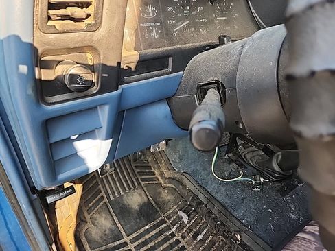 Used 1993 Ford Ranger STX AWD/4WD image 12