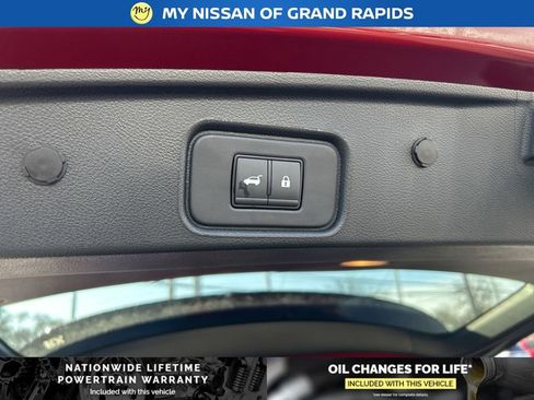 New 2026 Nissan Pathfinder SV image 22