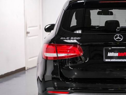 Used 2017 Mercedes-Benz GLC 300 300 Luxury w/ Premium 1 Package image 46