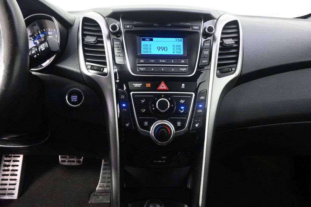 Used 2016 Hyundai Elantra GT w/ Option Group 02 FWD image 27