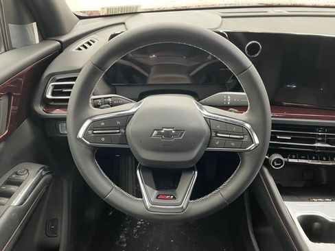 New 2026 Chevrolet Traverse Z71 w/ Driver Confidence Package image 11