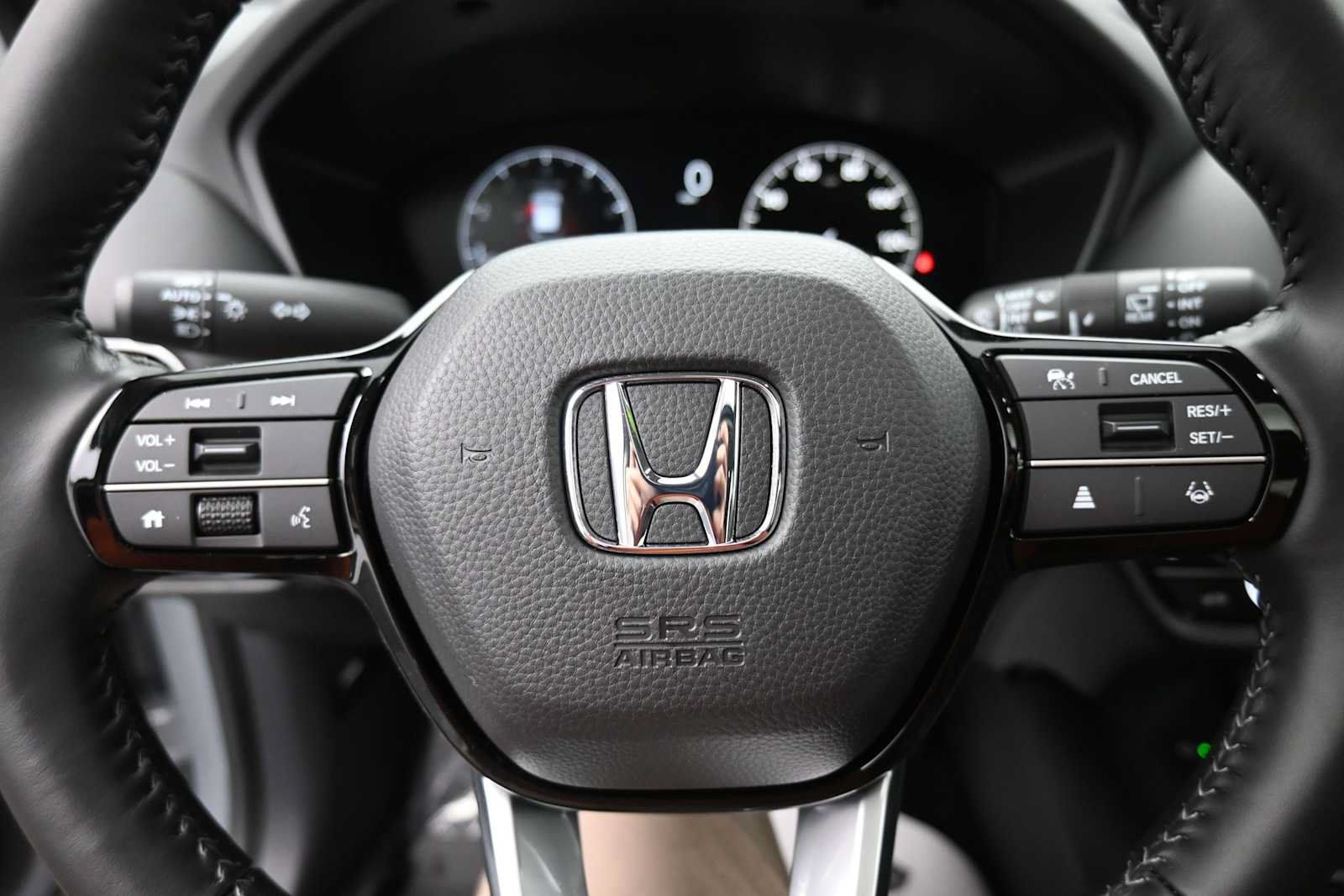 Used 2026 Honda HR-V EX-L image 6