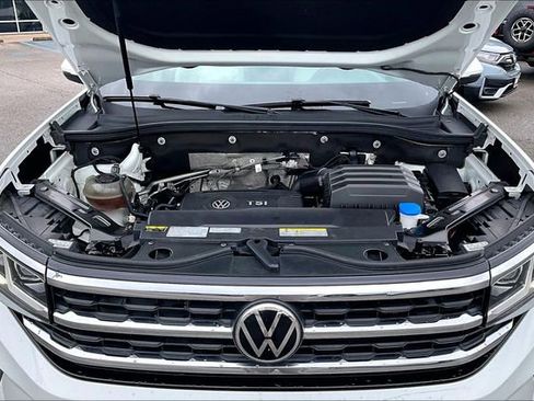 Used 2021 Volkswagen Atlas SE FWD image 34