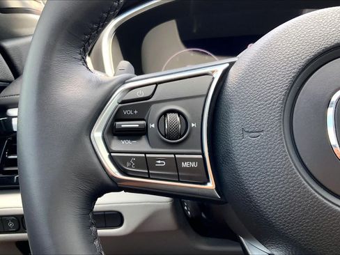 Used 2026 Acura MDX w/ Technology Package AWD/4WD image 24