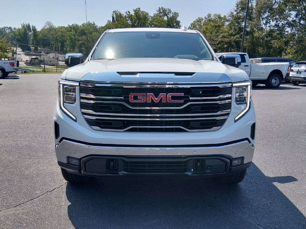 Used 2026 GMC Sierra 1500 SLT w/ SLT Premium Package AWD/4WD image 9