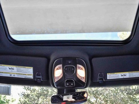 New 2026 Jeep Compass Limited w/ Sun, Sound & Navigation Group image 16