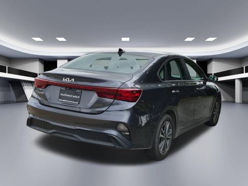 Certified 2024 Kia Forte LXS FWD image 7