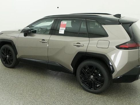 New 2026 Toyota RAV4 XSE AWD/4WD image 19