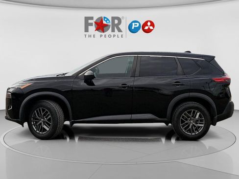 Used 2021 Nissan Rogue S image 7