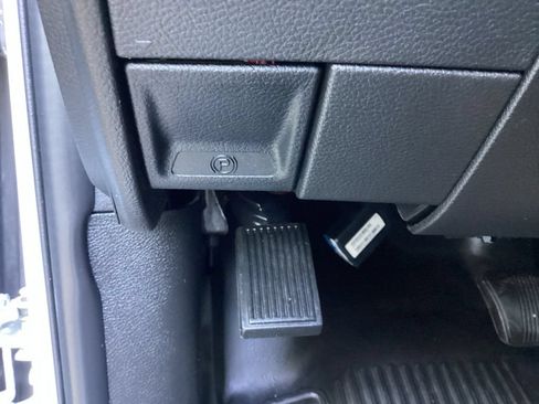 Used 2022 RAM 3500 Tradesman RWD image 58
