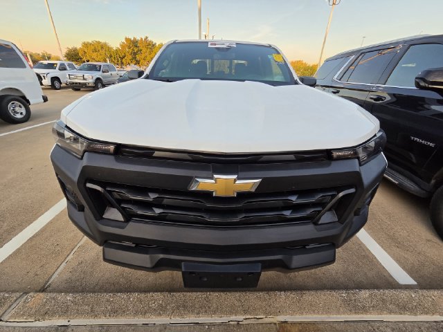 Used 2026 Chevrolet Colorado W/T w/ WT Custom Package RWD image 2