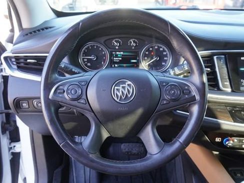 Used 2019 Buick Enclave Essence w/ LPO, Sport Appearance Package image 29