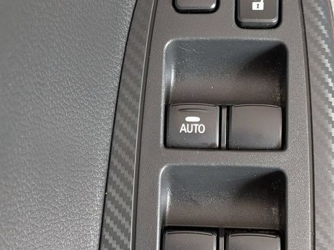 Used 2025 Mitsubishi Eclipse Cross SE AWD/4WD image 15