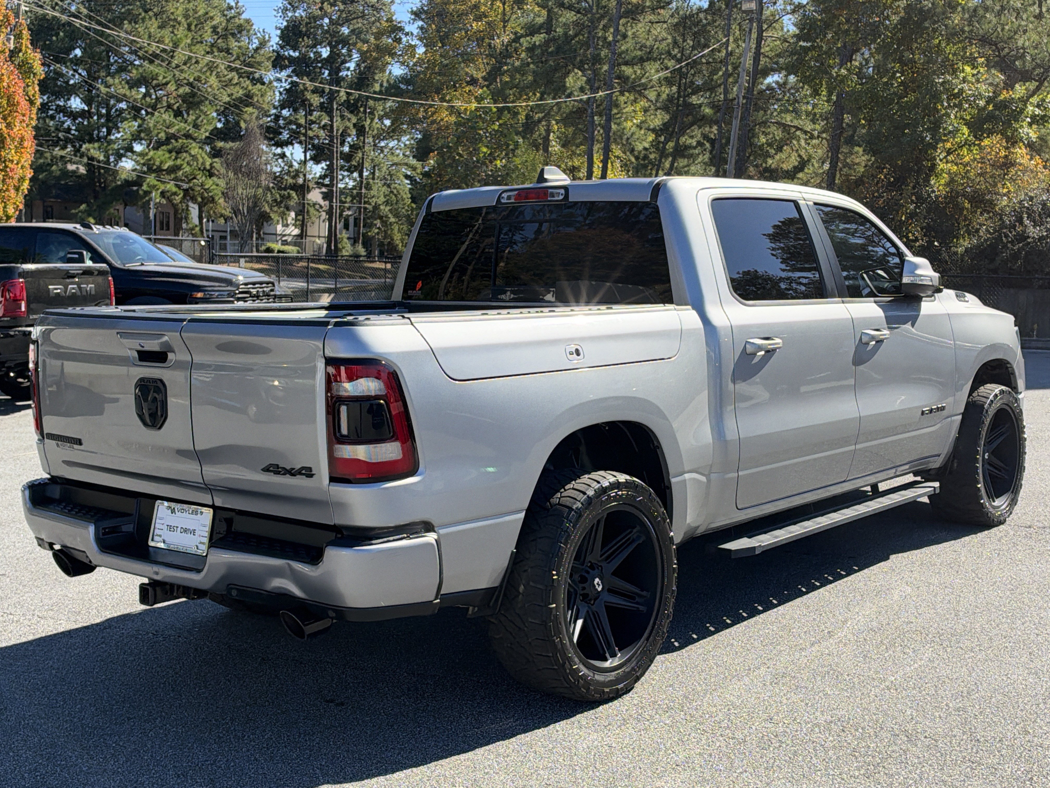 Used 2020 RAM 1500 Big Horn AWD/4WD image 8