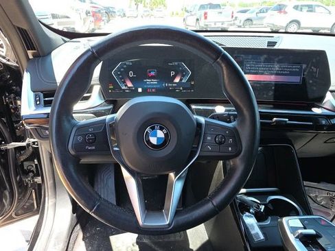 Used 2025 BMW X1 xDrive28i AWD/4WD image 15