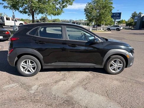 Used 2022 Hyundai Kona SE w/ Cargo Package AWD/4WD image 6