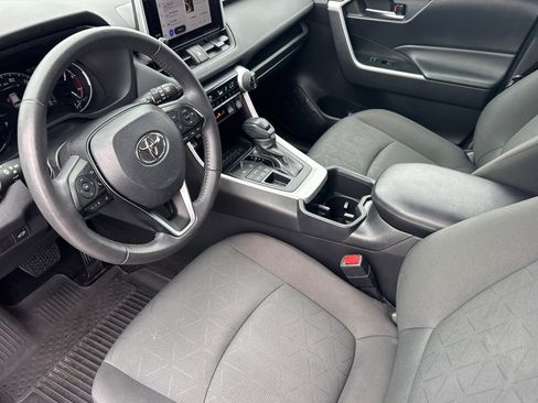 Certified 2024 Toyota RAV4 XLE w/ Convenience Package AWD/4WD image 4
