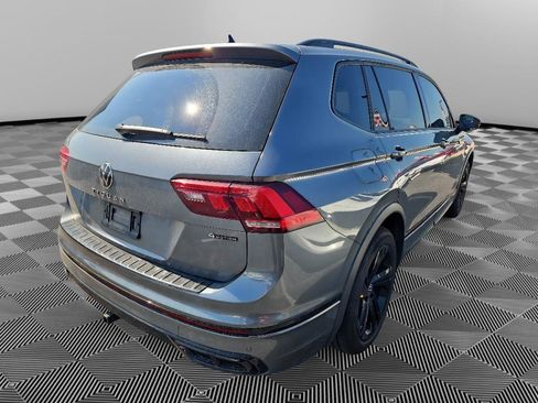 Used 2024 Volkswagen Tiguan SE R-Line w/ MDO Package, Two-Row AWD/4WD image 7