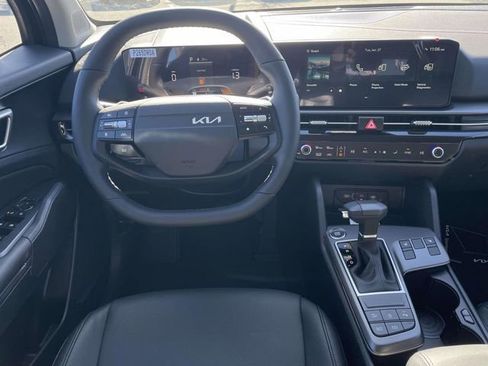 New 2026 Kia Sportage EX image 2