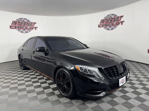 Used 2017 Mercedes-Benz S 550 4MATIC Sedan image 9