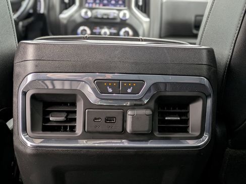 Used 2021 GMC Sierra 1500 AT4 w/ AT4 Premium Package AWD/4WD image 16