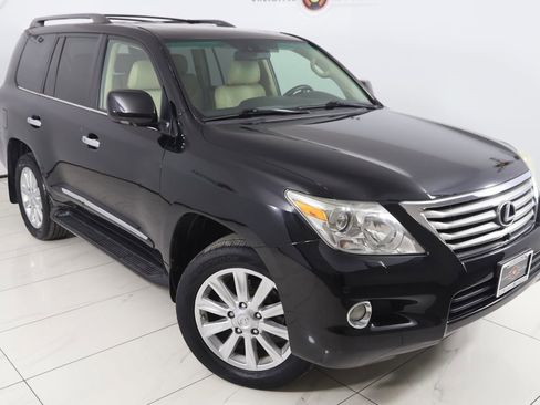Used 2010 Lexus LX 570 4WD w/ Preferred Accessory Package image 19
