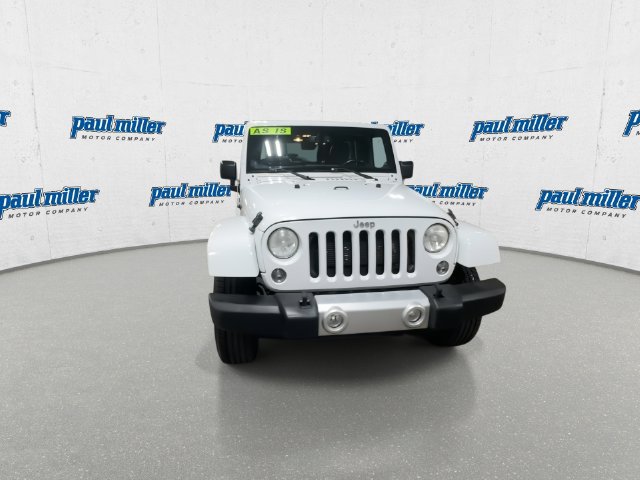 Used 2014 Jeep Wrangler Unlimited Sahara w/ Mopar Chrome Edition Group AWD/4WD image 3