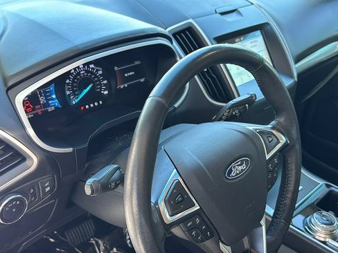 Certified 2019 Ford Edge SEL w/ Equipment Group 201A FWD image 21