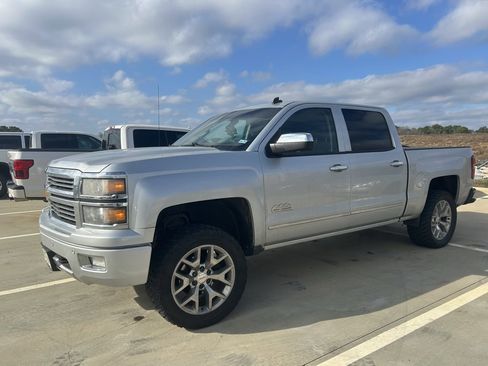 Used 2014 Chevrolet Silverado 1500 High Country image 1