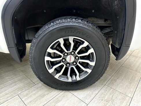 Used 2019 GMC Sierra 1500 AT4 w/ AT4 Premium Package image 37