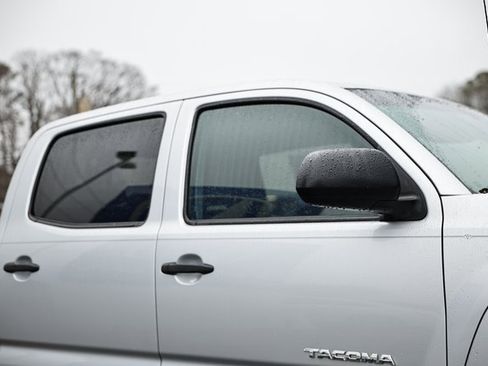 Used 2012 Toyota Tacoma PreRunner w/ SR5 Pkg image 13