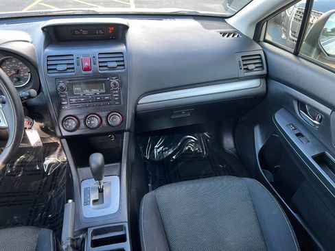 Used 2014 Subaru Crosstrek 2.0i Premium AWD/4WD image 32