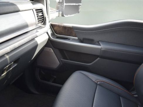 New 2026 Ford F350 Lariat w/ Lariat Premium Package image 11