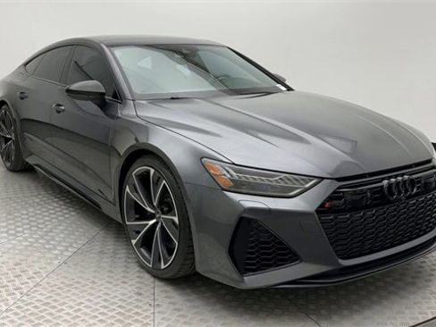 Used 2022 Audi RS 7 Sportback w/ Black Optic Package image 8