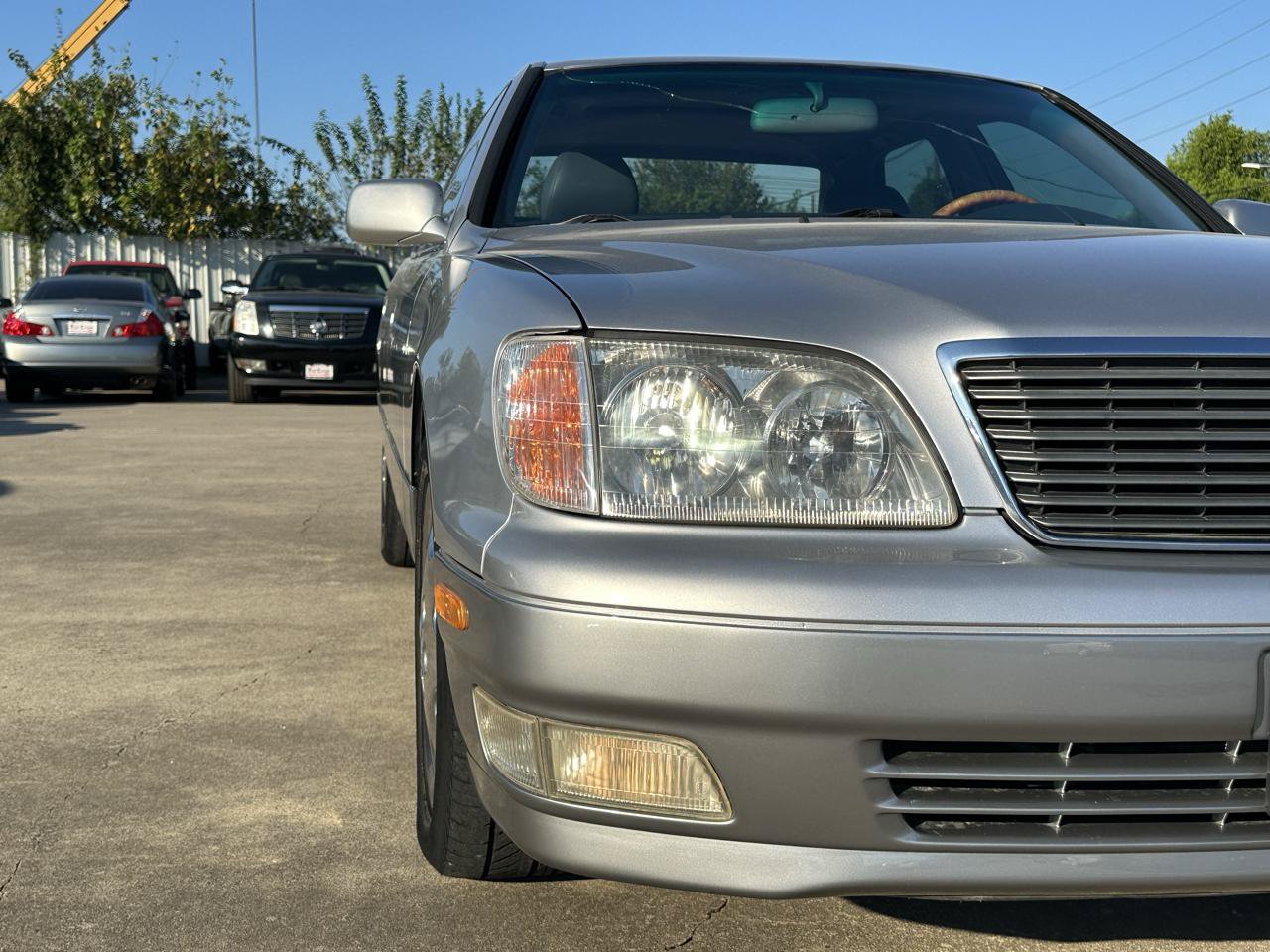 Used 1999 Lexus LS 400 w/ Premium Pkg RWD image 10