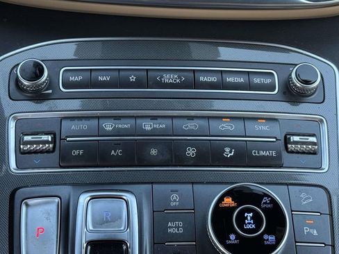 Used 2022 Hyundai Santa Fe Calligraphy w/ Cargo Package image 5