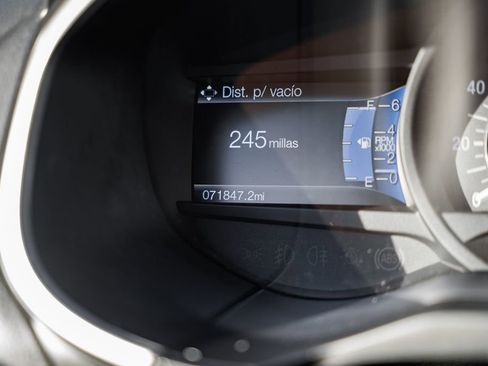 Used 2016 Ford Edge SEL w/ Equipment Group 201A image 39