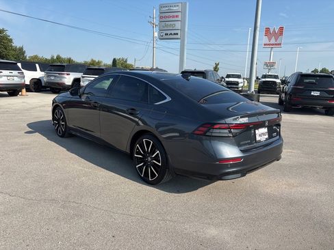 Used 2024 Honda Accord Touring image 5