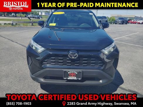 Certified 2022 Toyota RAV4 XLE AWD/4WD image 2